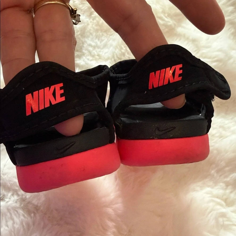 Nike Sunray Adjust 5 V2 Sandals